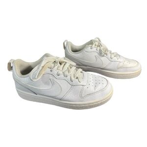 Nike 5.5Y Court Borough Low 2 GS Youth Sneakers Triple White 2021